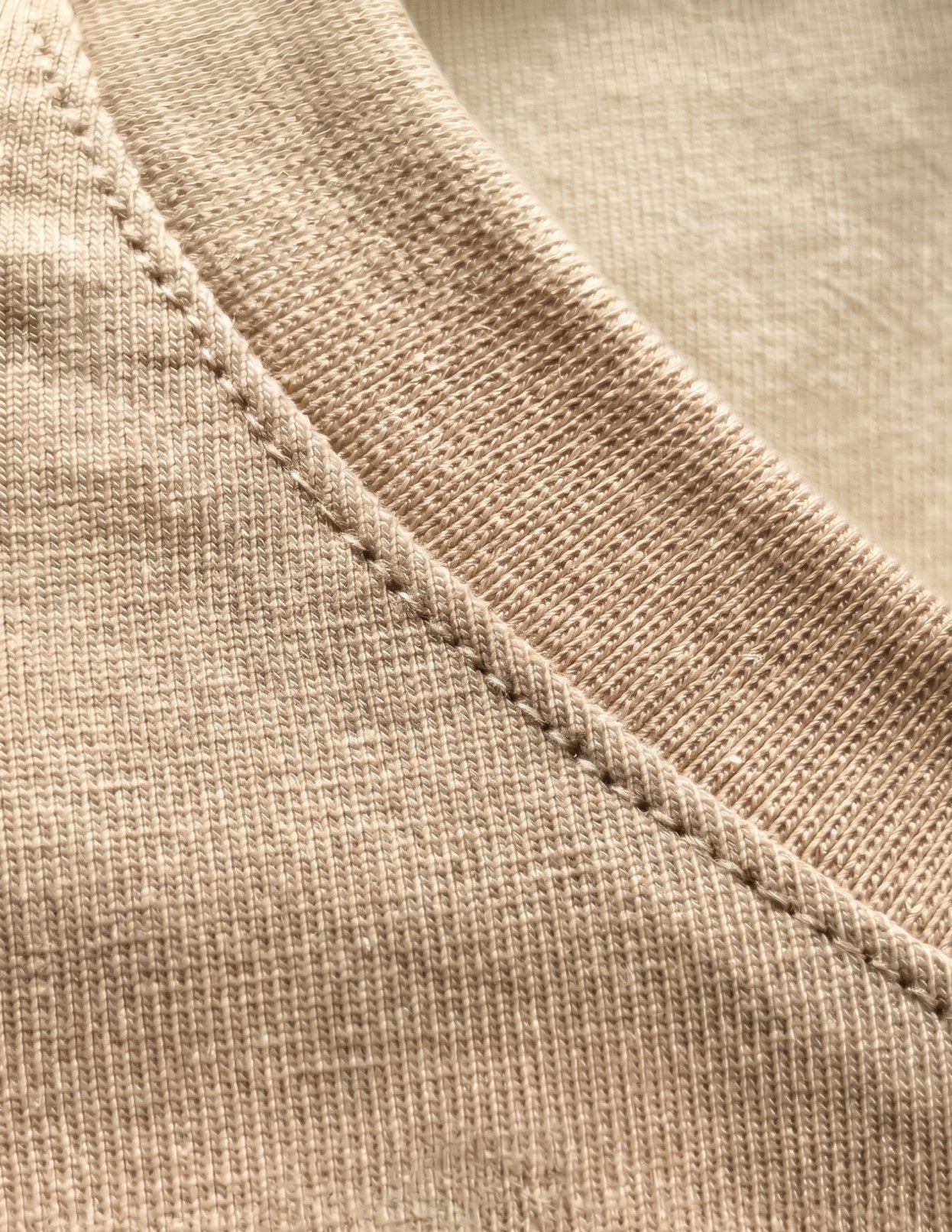 T- SHIRT- OVERSIZED - CREAM