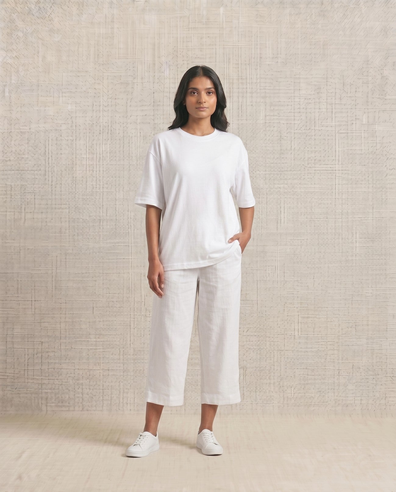 COMBO- OVERSIZED- BLACK,WHITE & CREAM